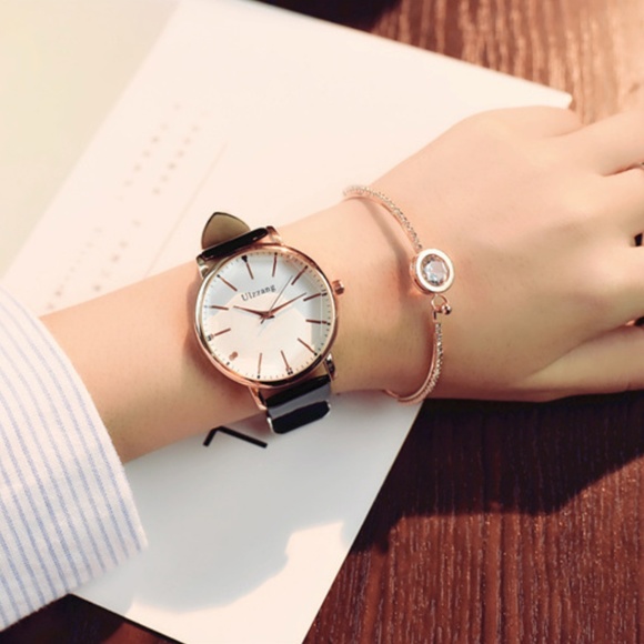 NEW 4 Colors Exquisite Quartz Watch - Picture 3 of 8